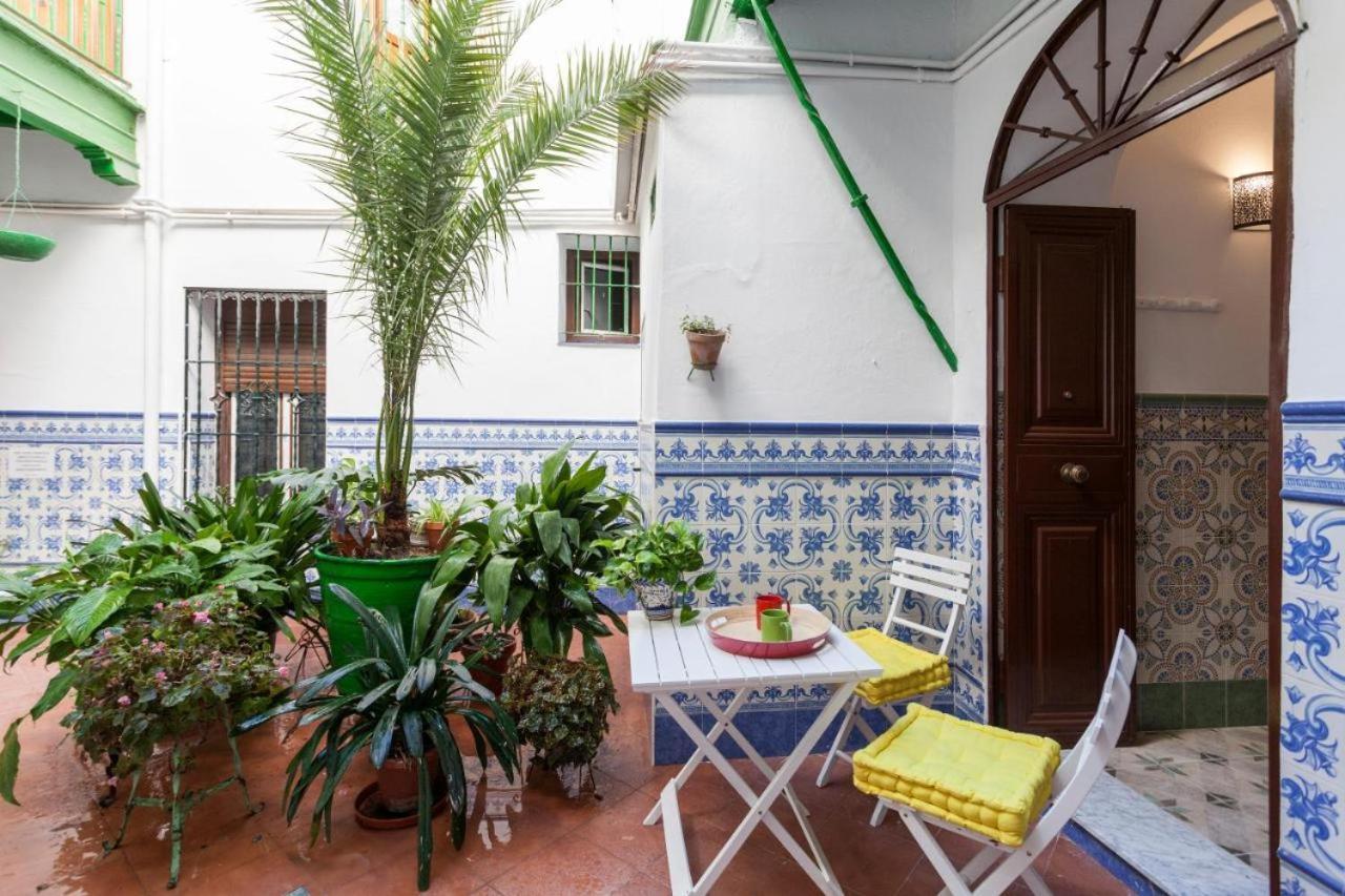 Wish Suite Pureza De Triana Sevilla Eksteriør billede