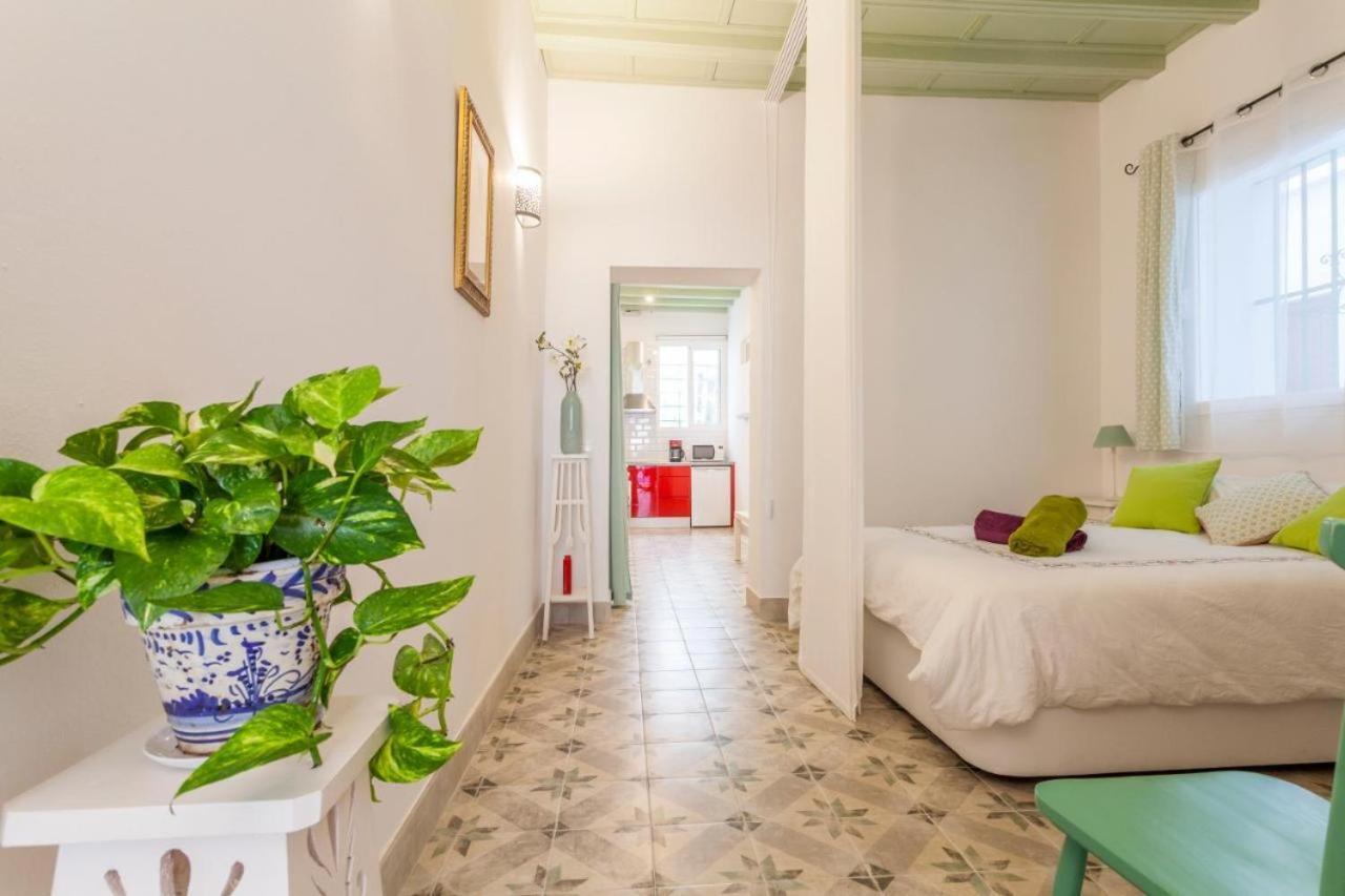 Wish Suite Pureza De Triana Sevilla Eksteriør billede