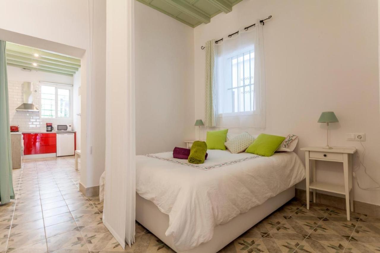 Wish Suite Pureza De Triana Sevilla Eksteriør billede