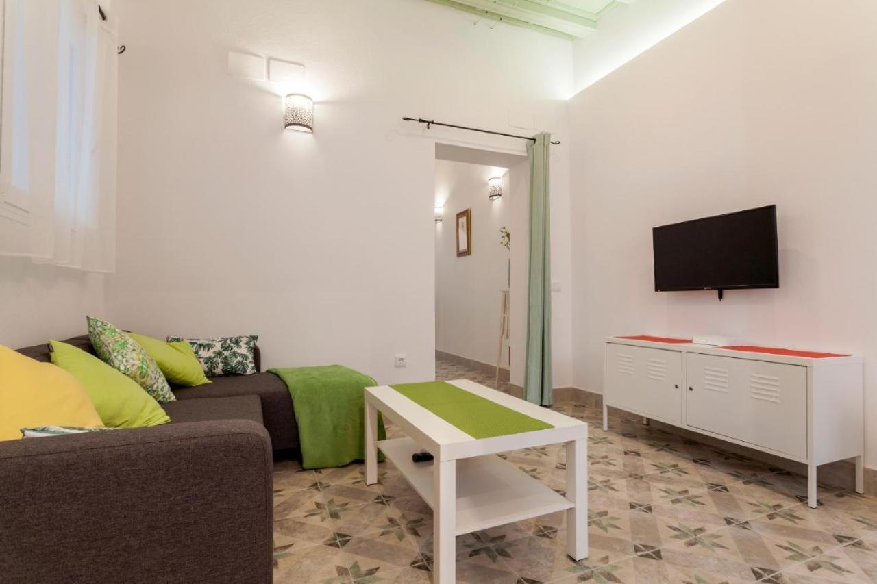 Wish Suite Pureza De Triana Sevilla Eksteriør billede