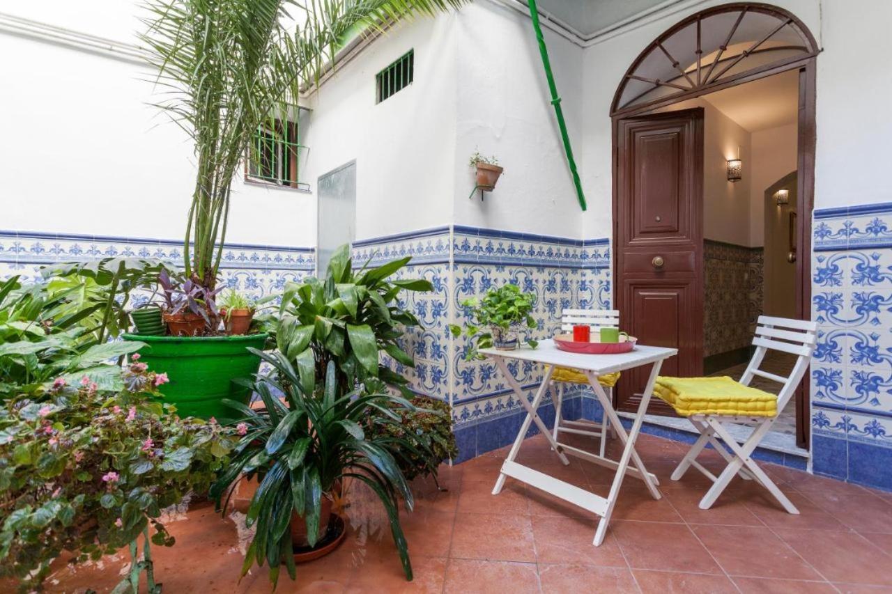 Wish Suite Pureza De Triana Sevilla Eksteriør billede